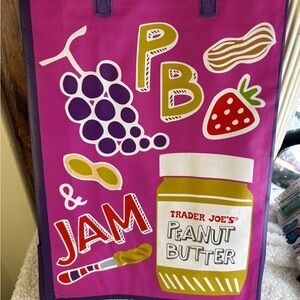 Trader Joe's Reusable Holiday Grocery Bag - NWT